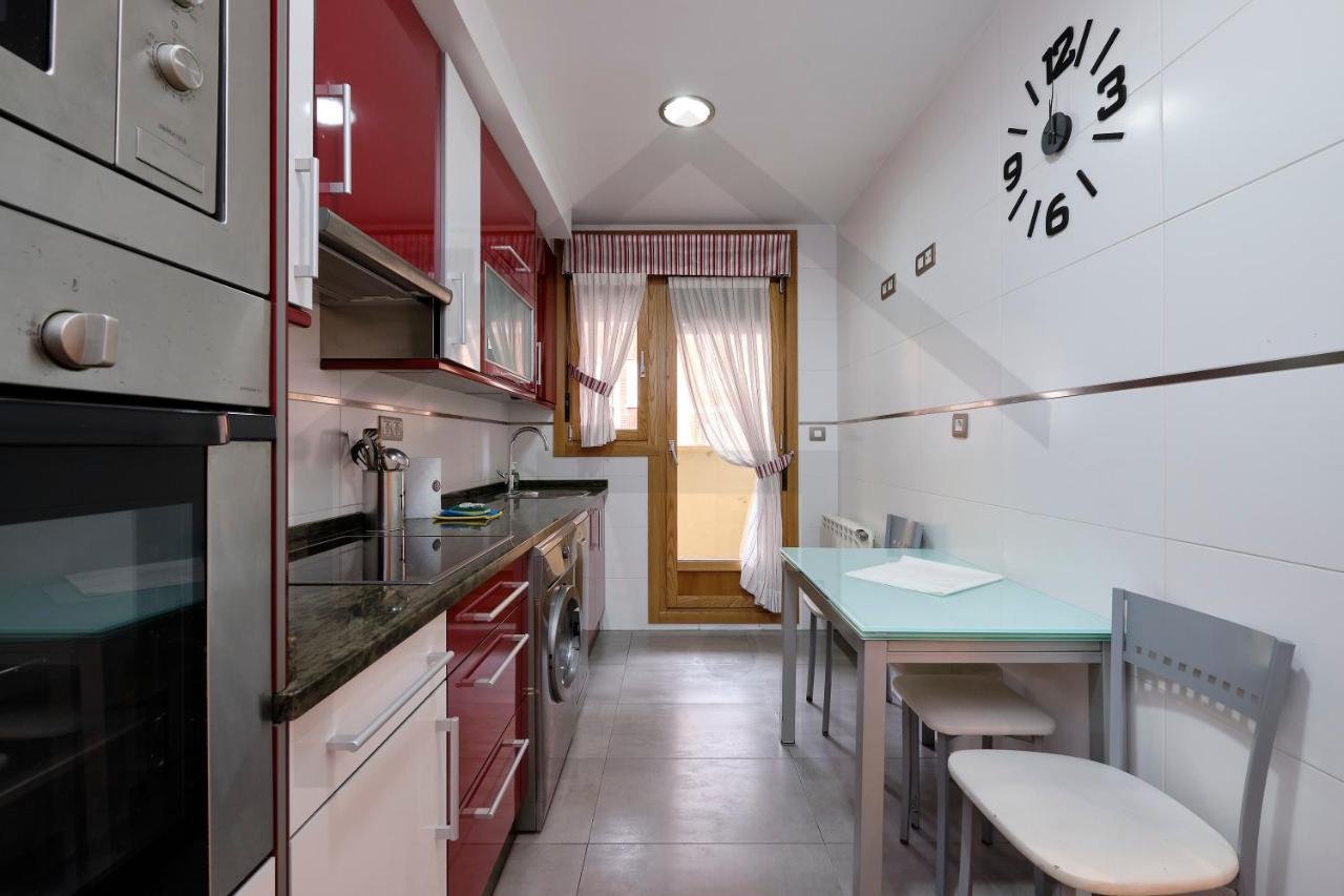 Apartamento Candelaria - Lujo A Un Paso Del Centro Овиедо Екстериор снимка