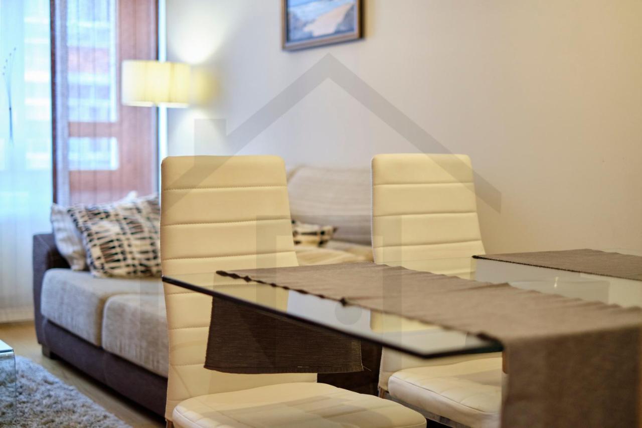 Apartamento Candelaria - Lujo A Un Paso Del Centro Овиедо Екстериор снимка