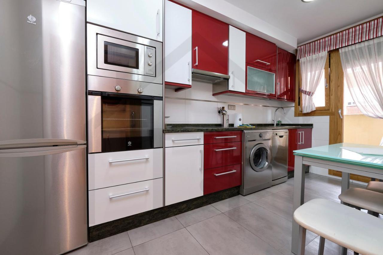 Apartamento Candelaria - Lujo A Un Paso Del Centro Овиедо Екстериор снимка