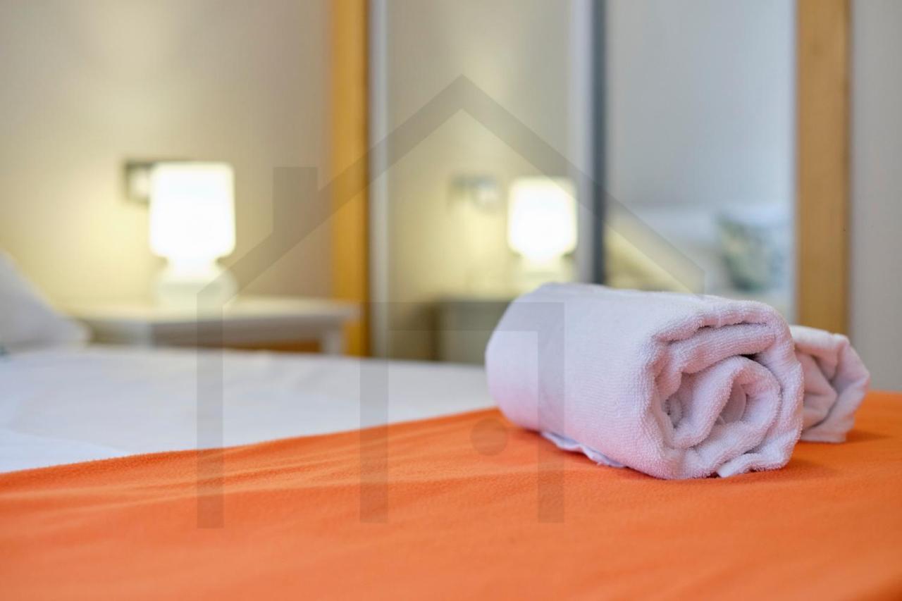Apartamento Candelaria - Lujo A Un Paso Del Centro Овиедо Екстериор снимка