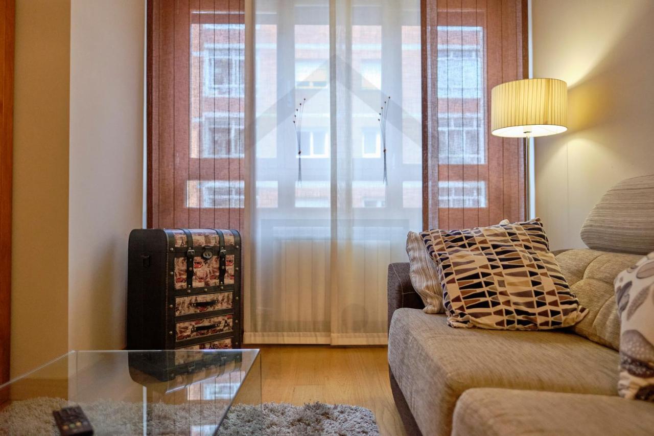 Apartamento Candelaria - Lujo A Un Paso Del Centro Овиедо Екстериор снимка